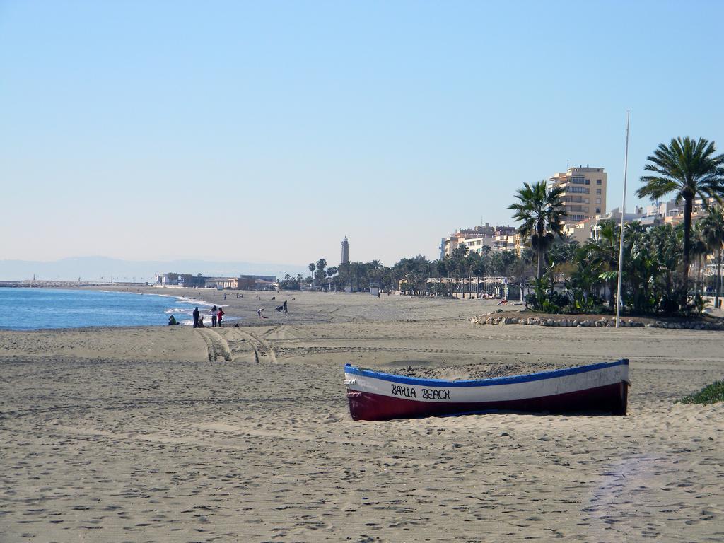 El Coronel, La Mejor Ubicacion, Descubre Estepona! Номер фото